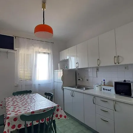 Apartman Oliva Grebastica